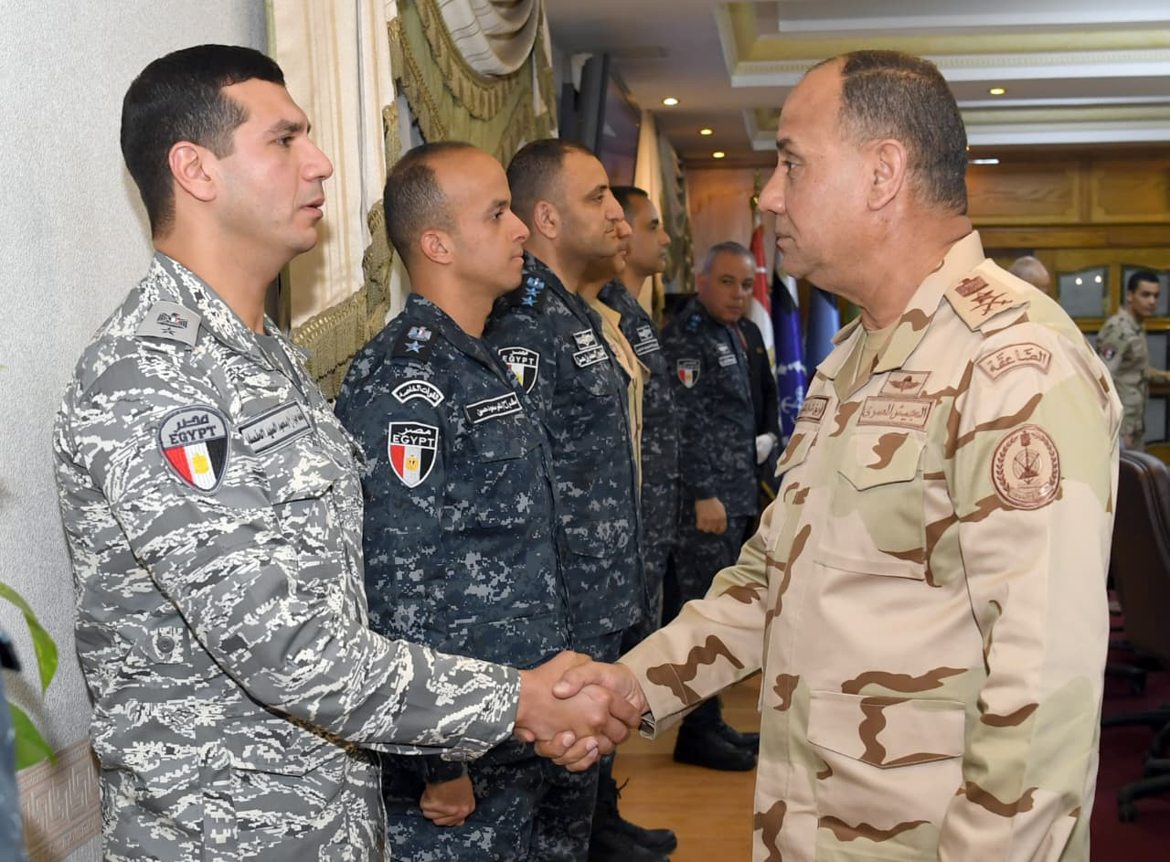 وزير الدفاع