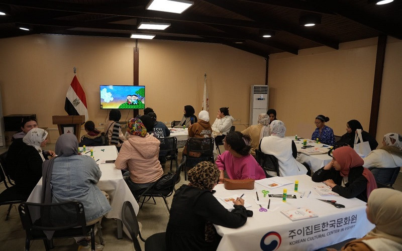 صالون الأدب الكوري