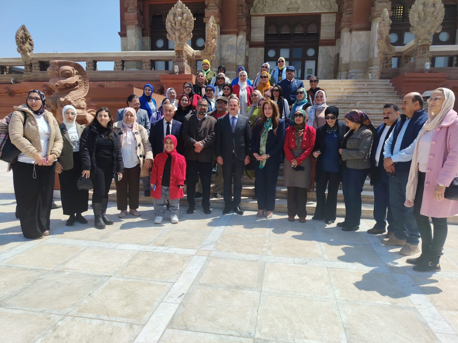 قصر البارون يحتضن معرض الفنون التشكيلية 