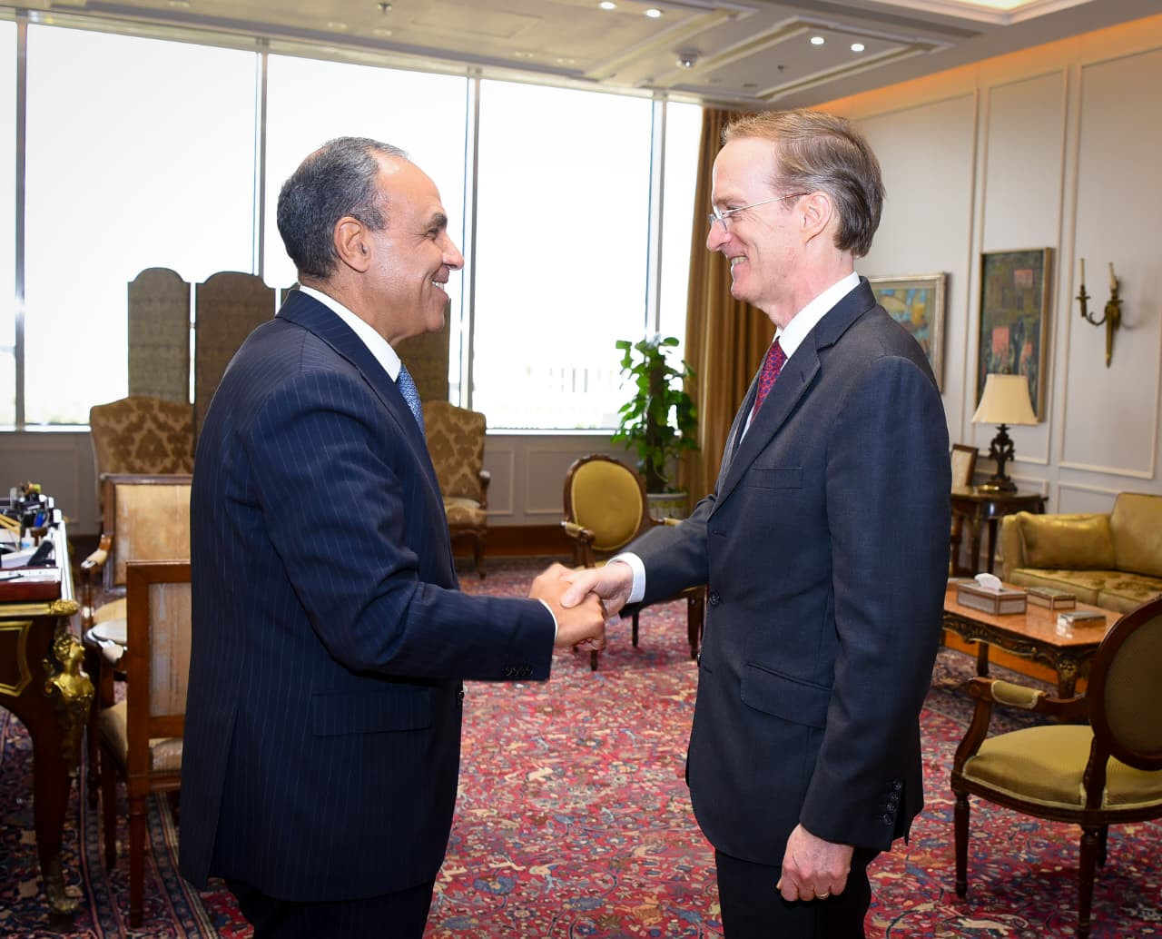 وزير الخارجية