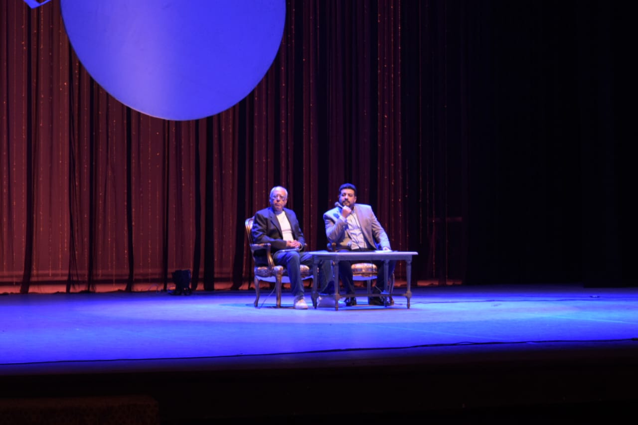 عرض الفيلم التسجيلي 