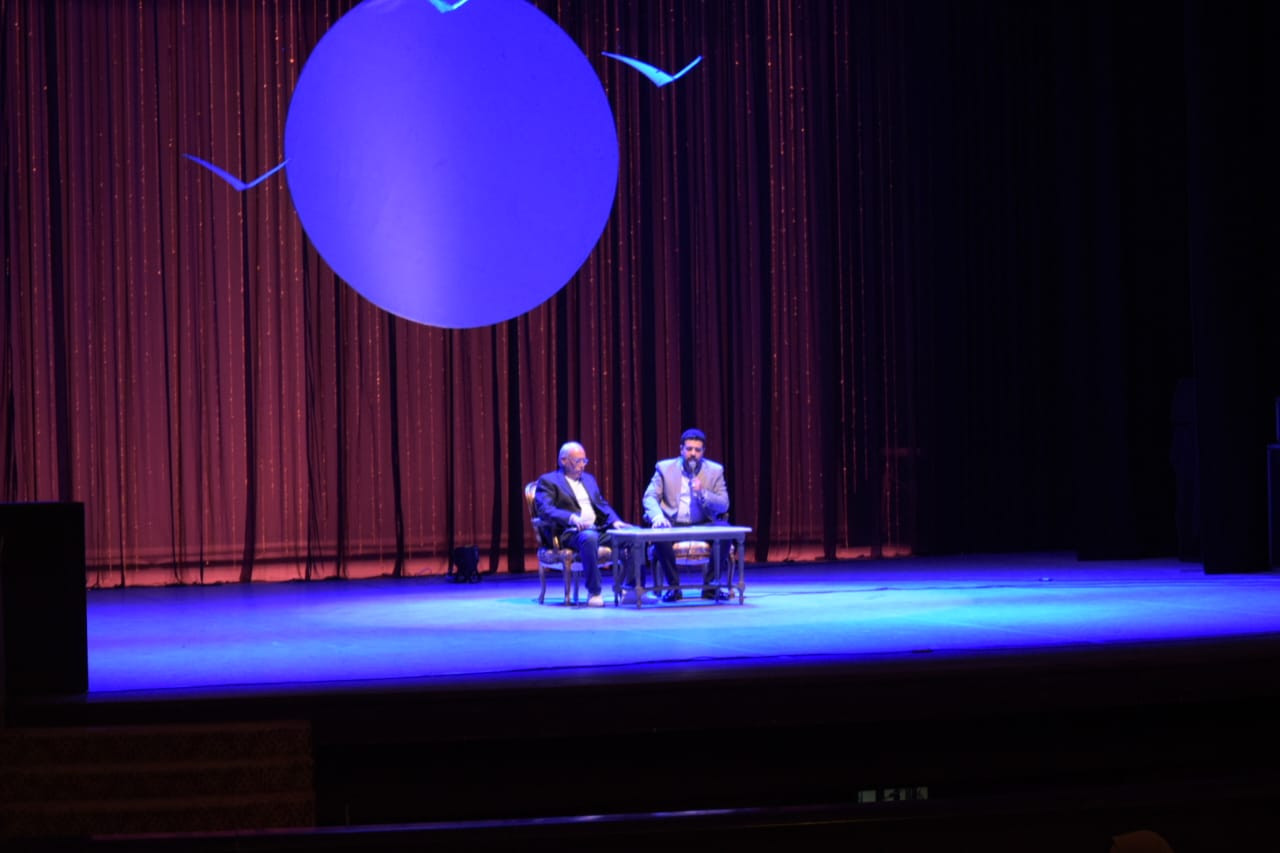 عرض الفيلم التسجيلي 