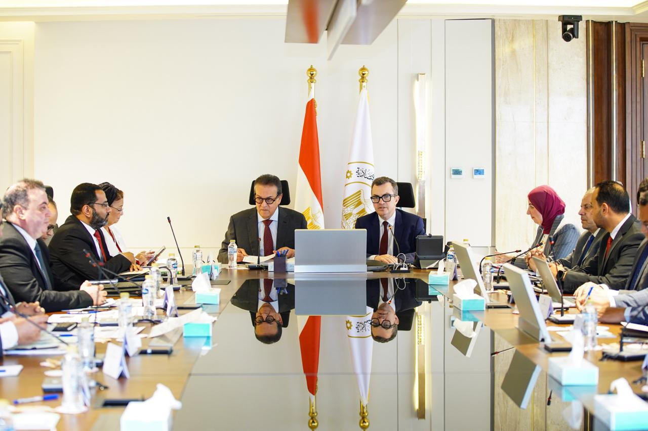 وزيرا الصحة والتنمية