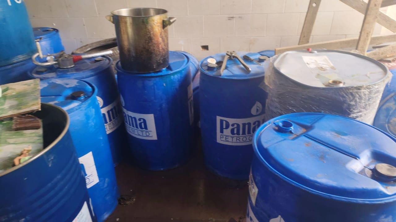 مخازن ادوية مخالفة