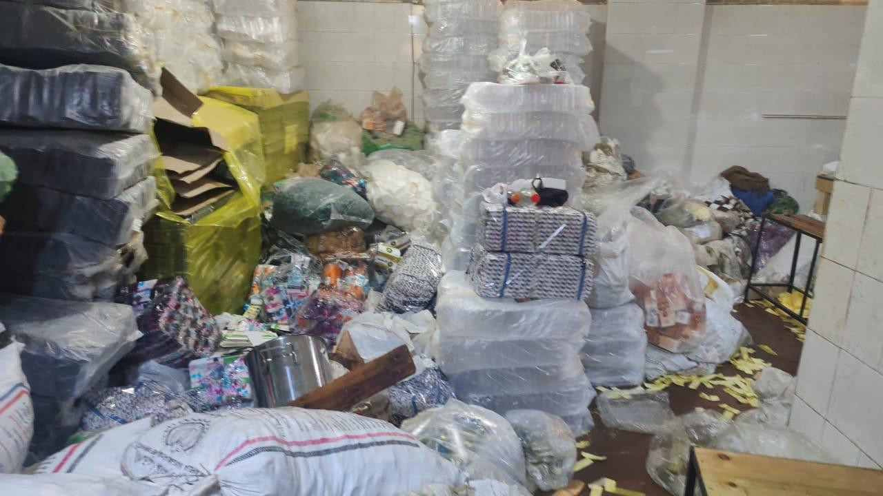 مخازن ادوية مخالفة