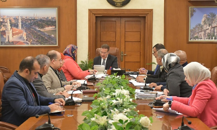 محافظ بورسعيد (4)