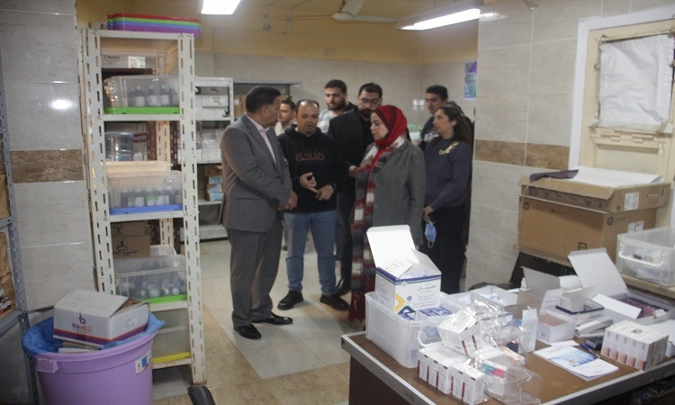 محافظ القليوبية يتفقد عيادات التأمين الصحي ببنها