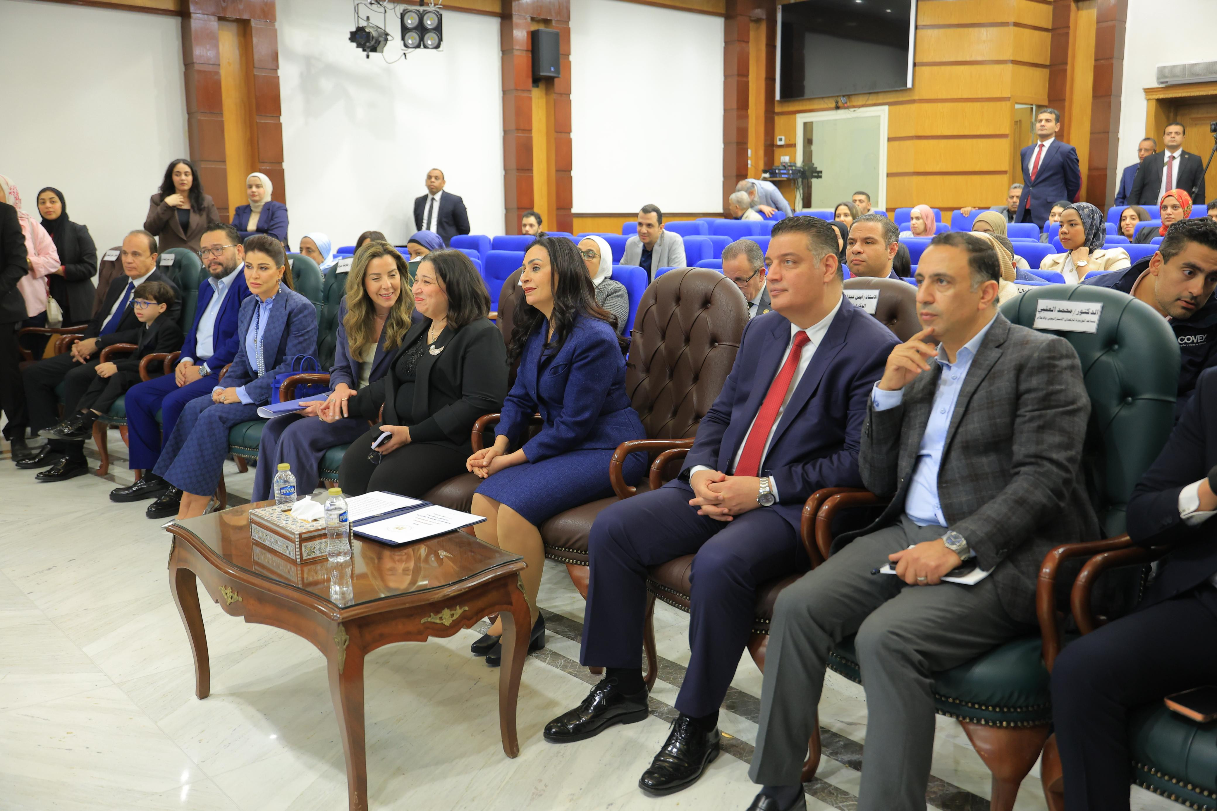 وزيرة التضامن تشهد حفل تكريم أبطال مسلسل 