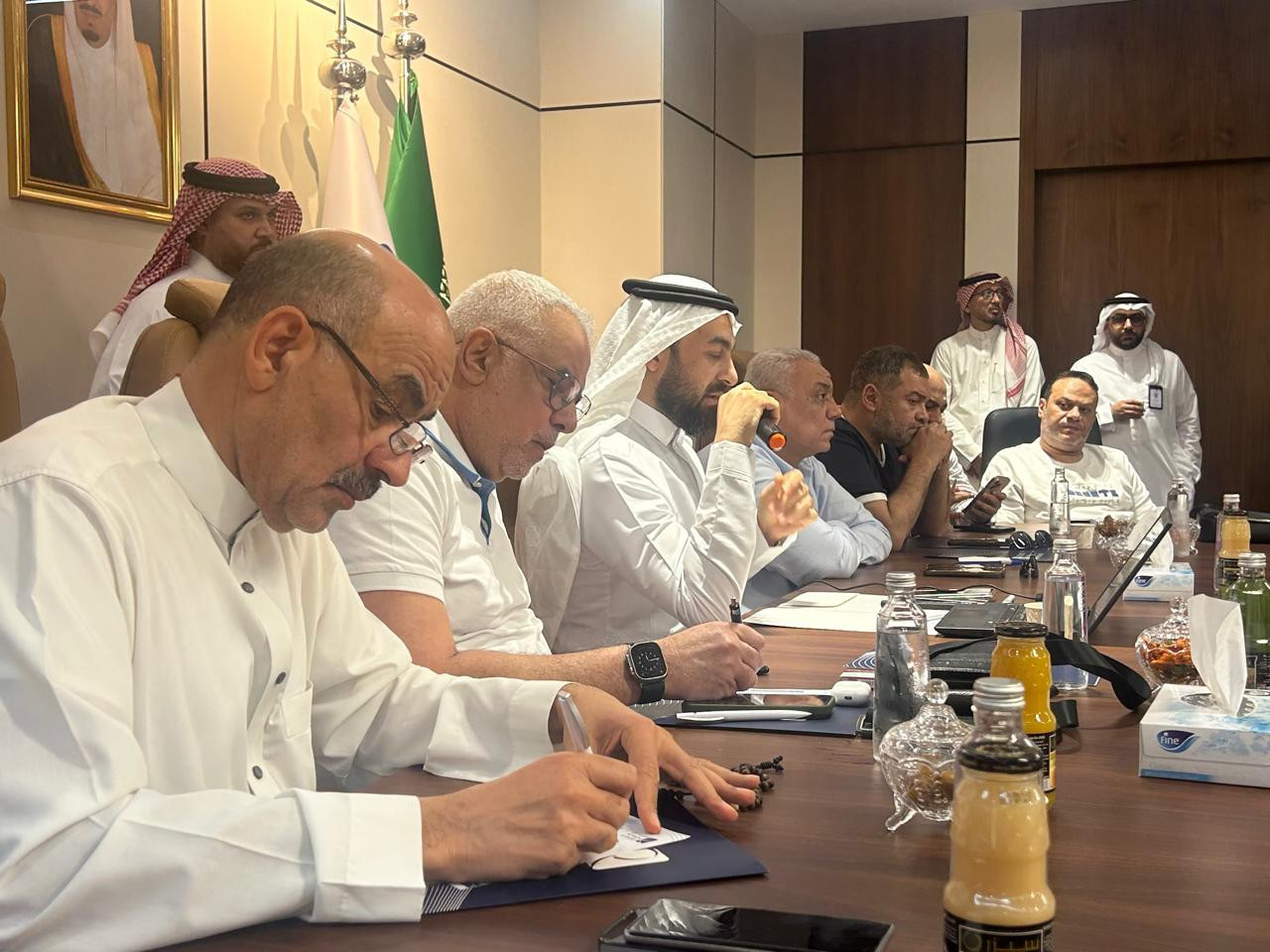 غرفة الشركات والراجحي