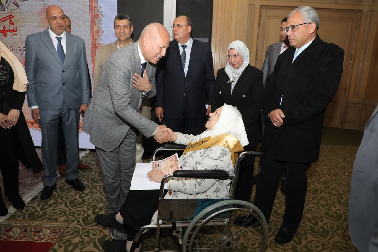 محافظ القاهرة