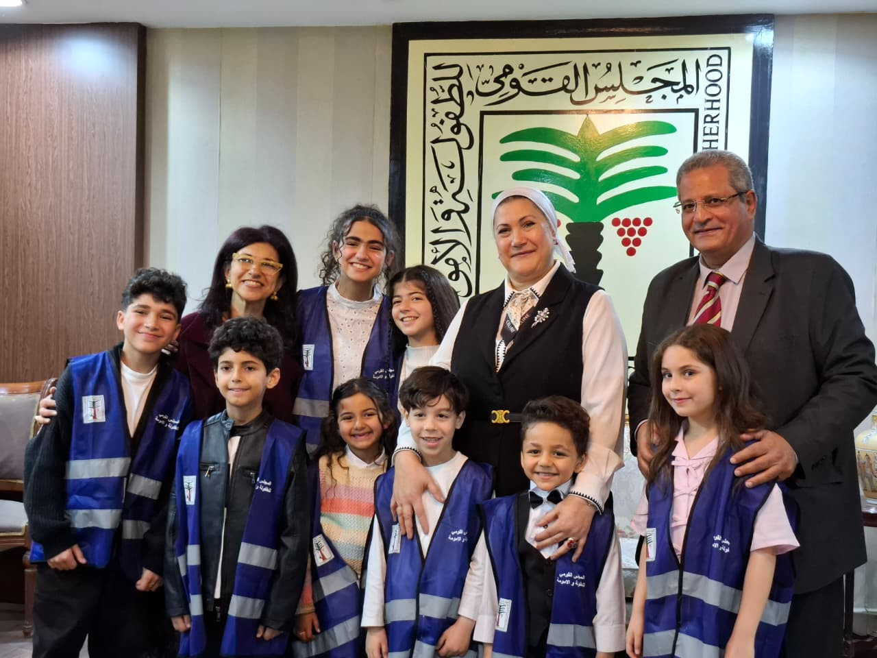 رئيسة المجلس القومي للطفولة والأمومة تكرم عددا من الأطفال المبدعين بدر