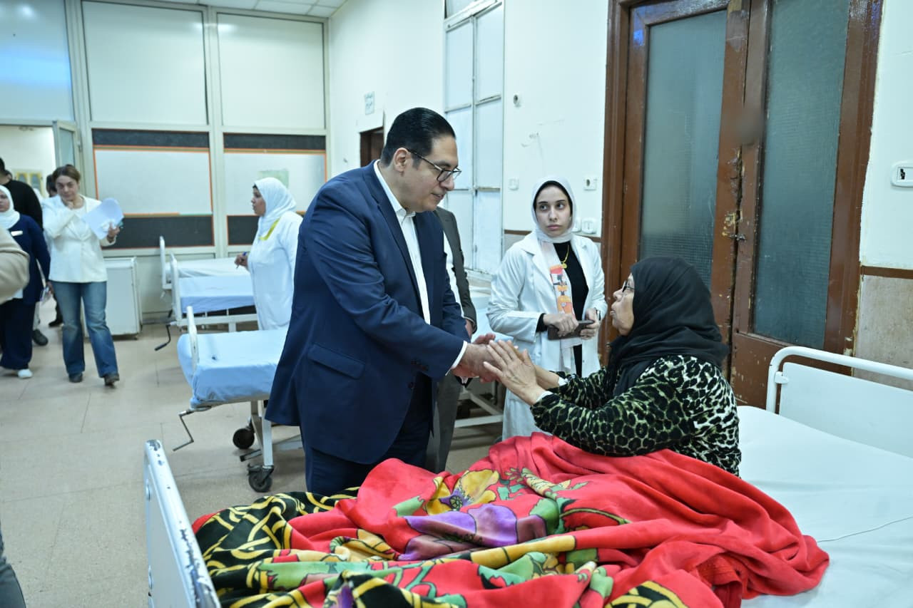 رئيس جامعة القاهرة