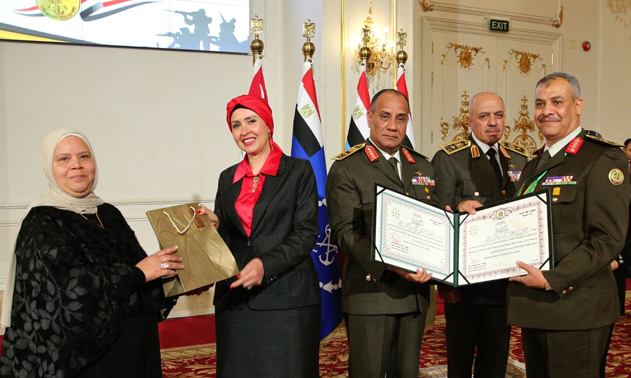 وزير الدفاع