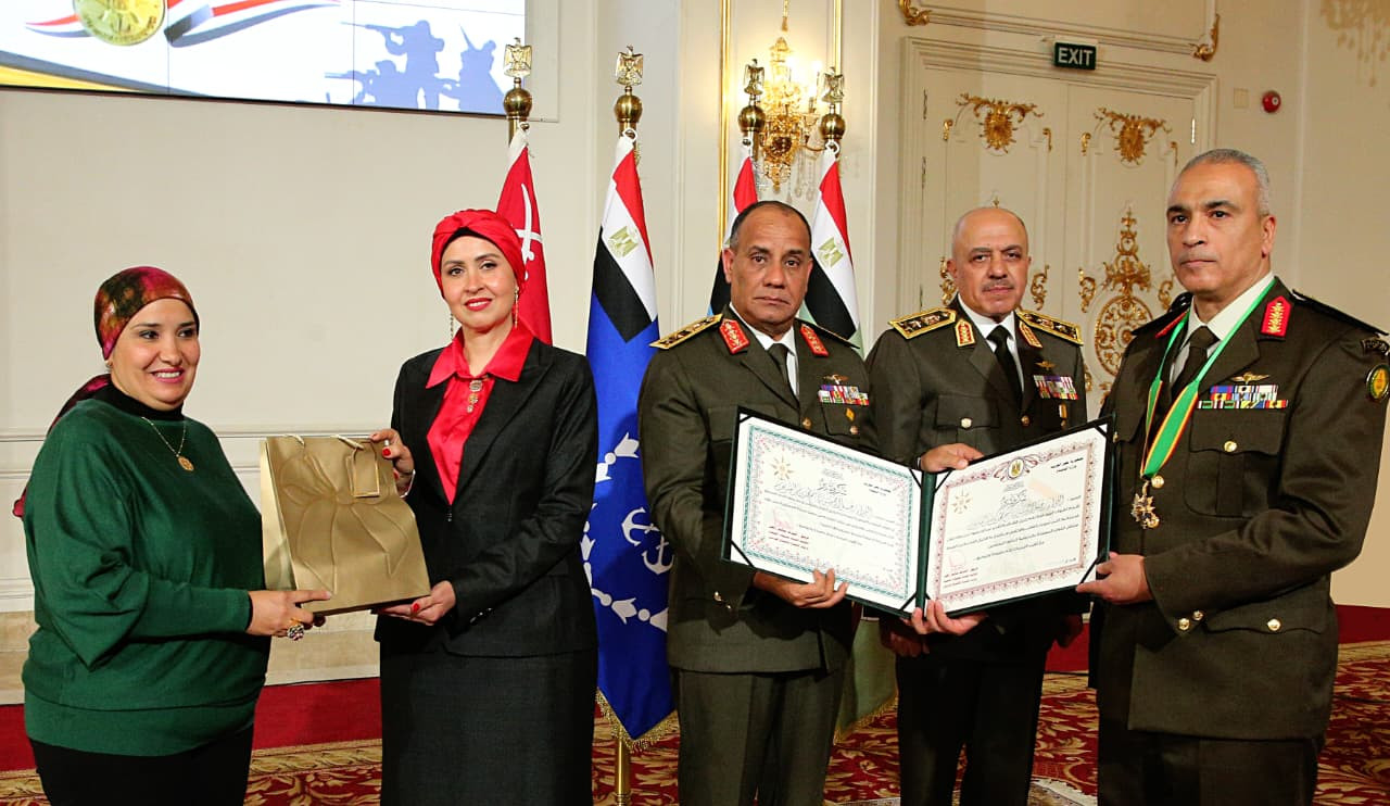 وزير الدفاع