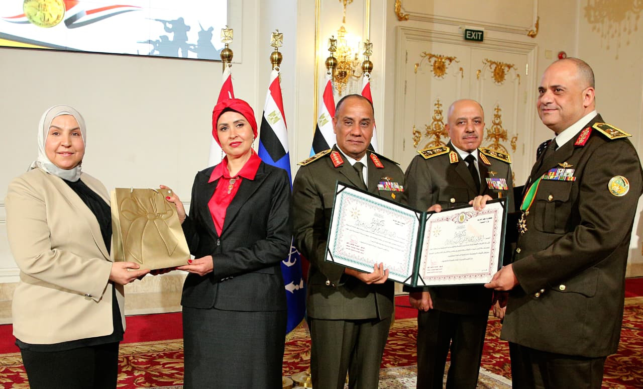 وزير الدفاع