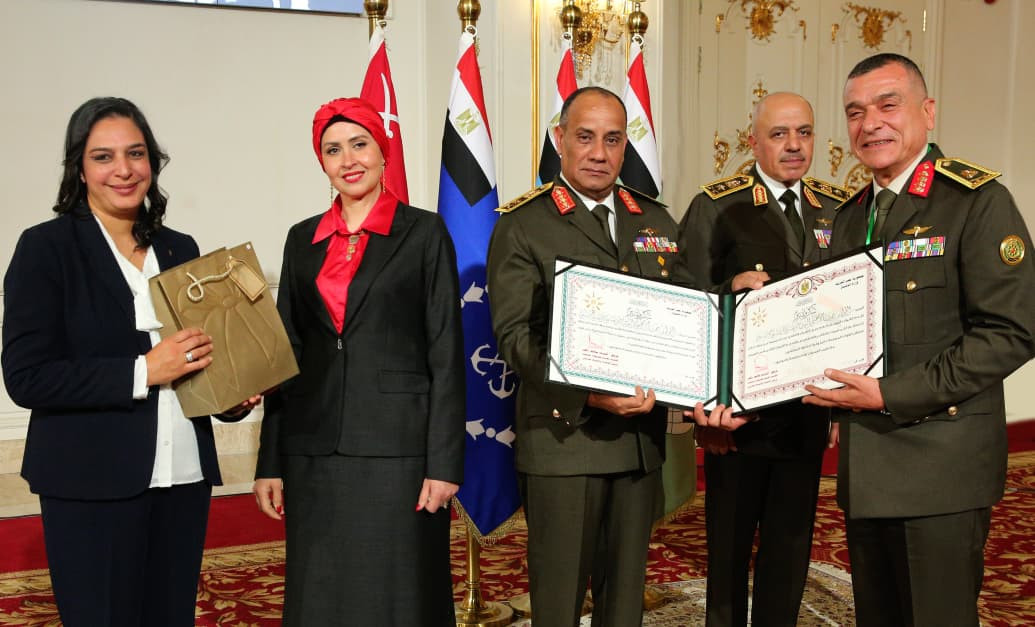 وزير الدفاع