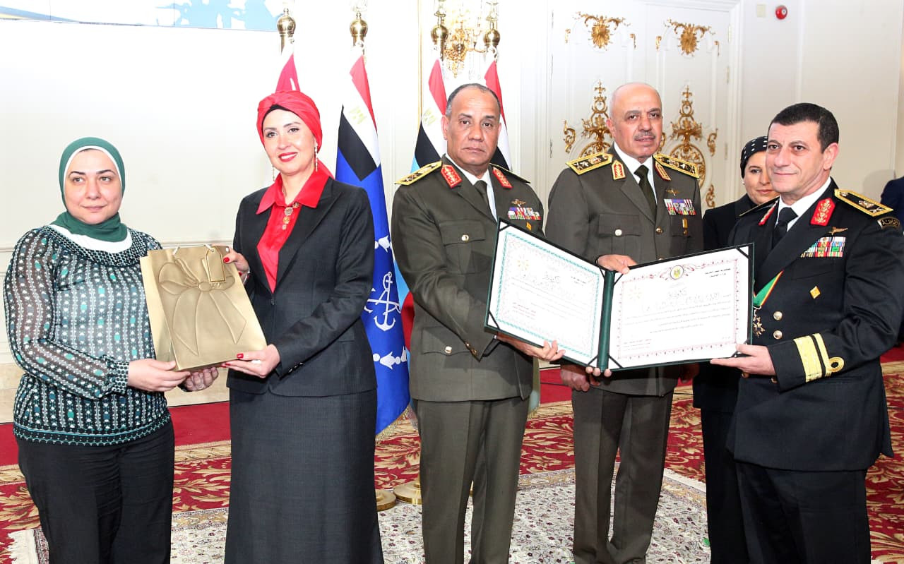 وزير الدفاع