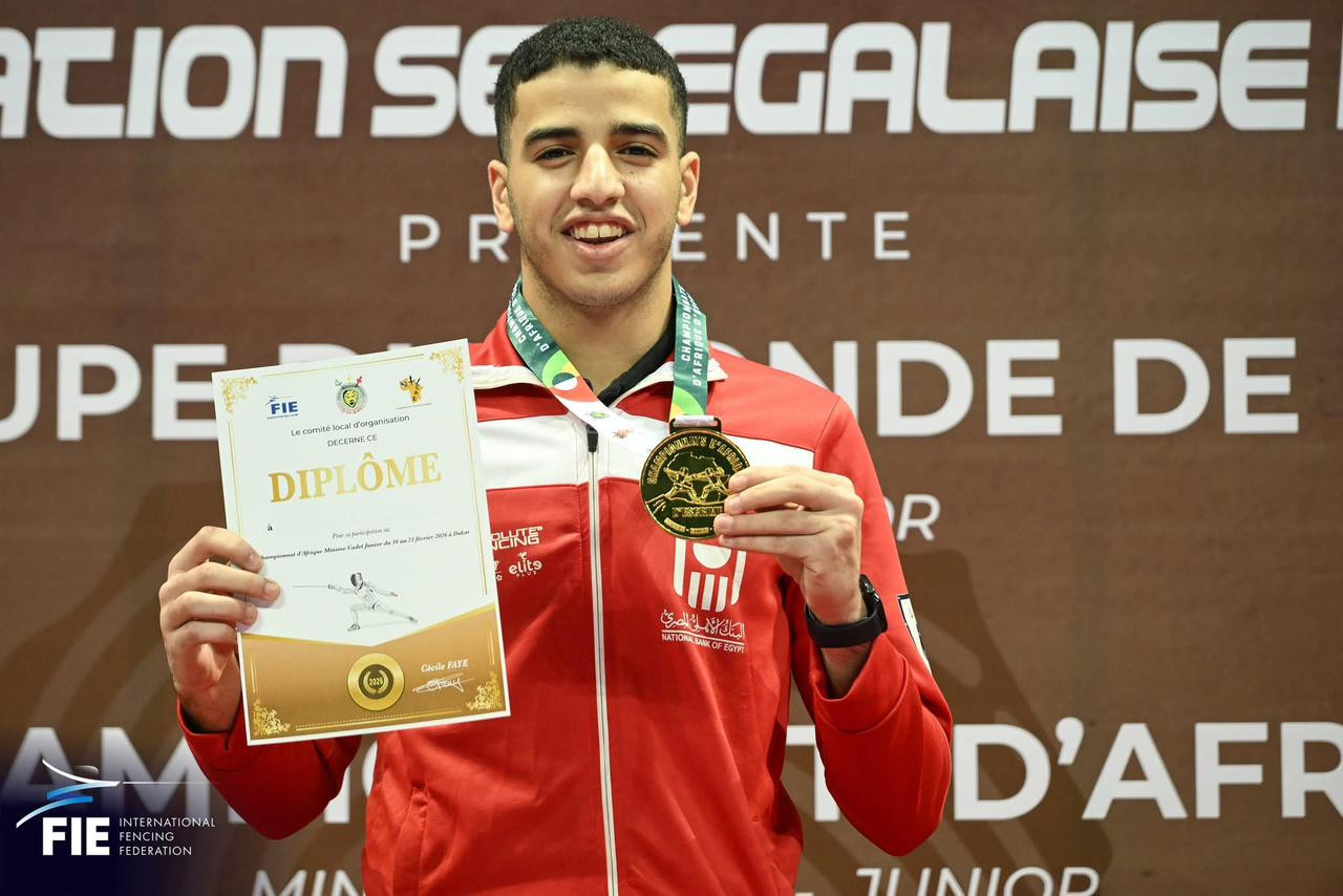 يوسف عيسى بطل المبارزة