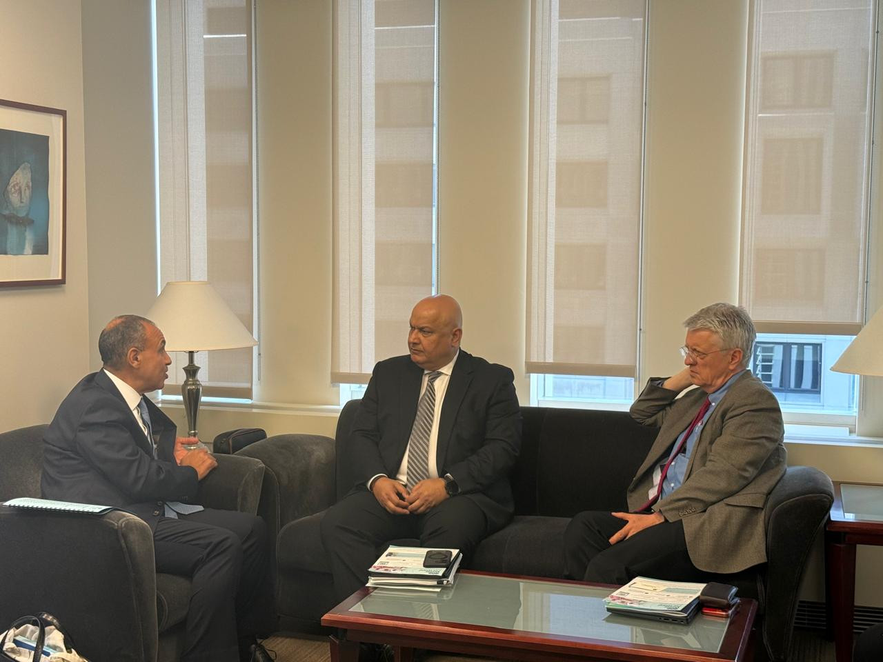 وزير الخارجية