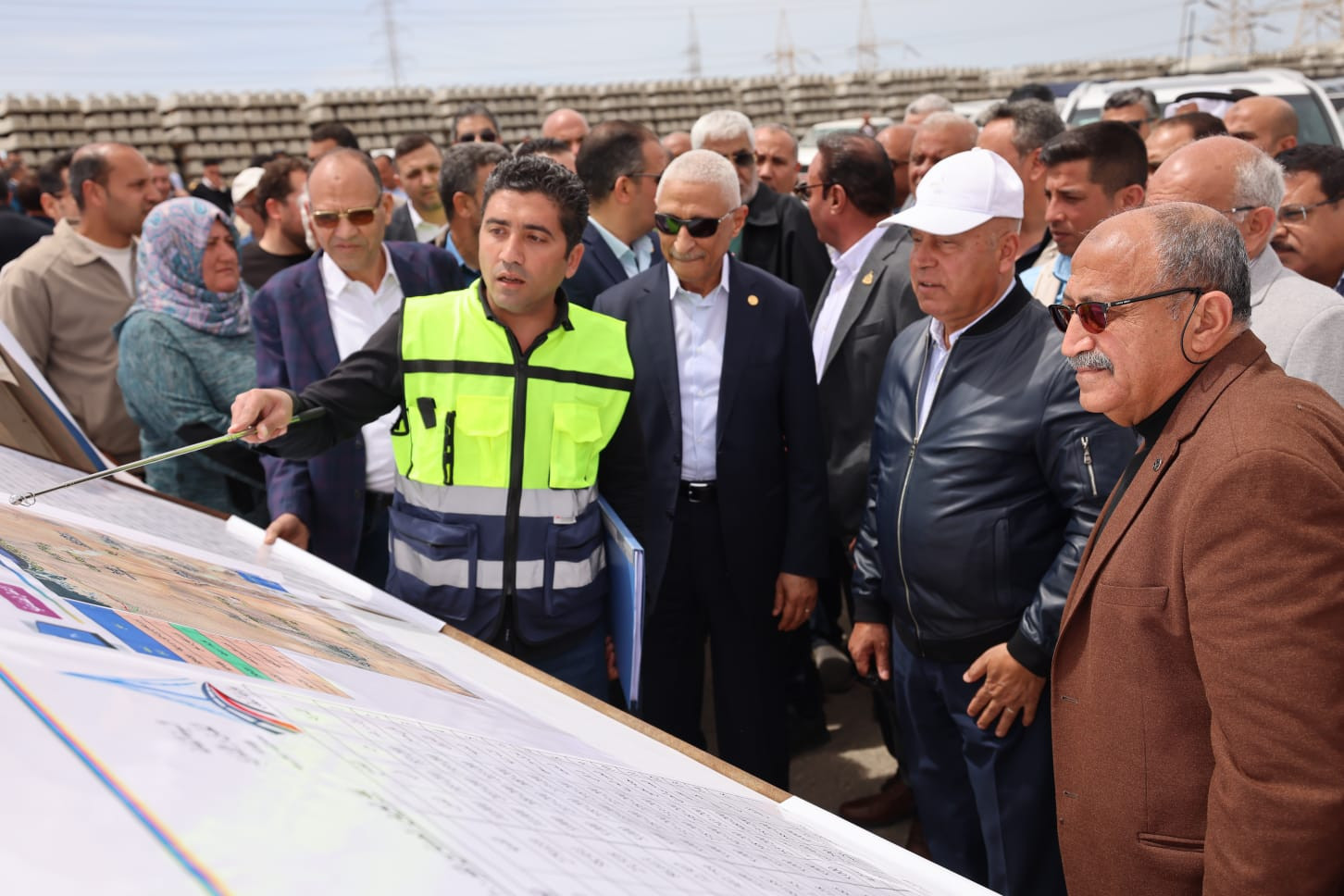 كامل الوزير طريق العريش