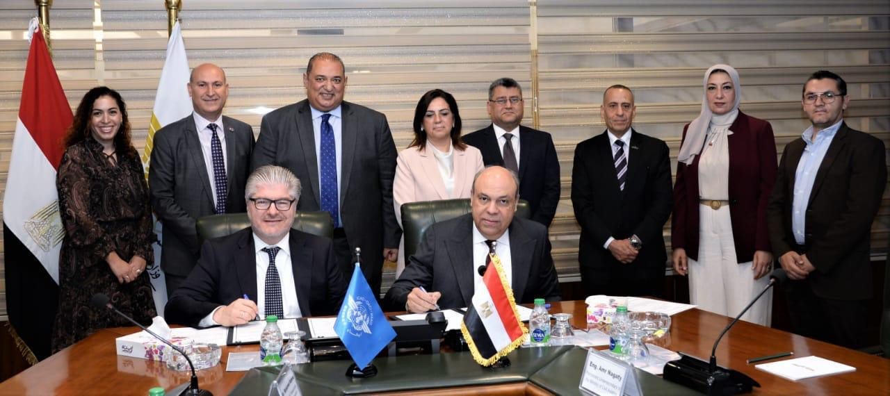 وزير الطيران