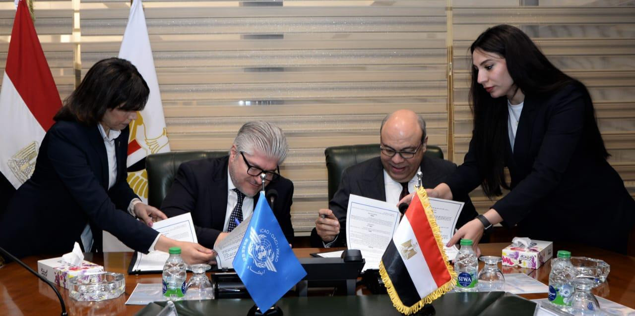 وزير الطيران