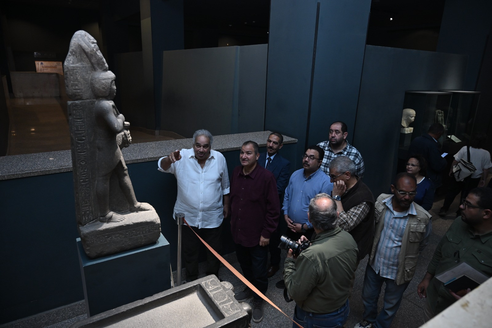 خبيئة معبد الأقصر