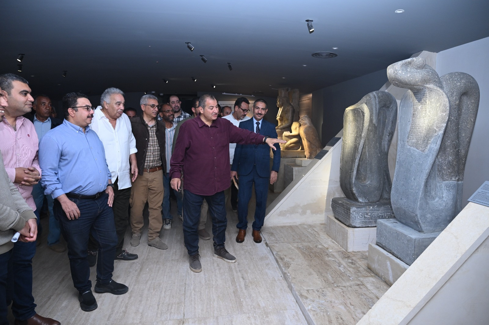 خبيئة معبد الأقصر