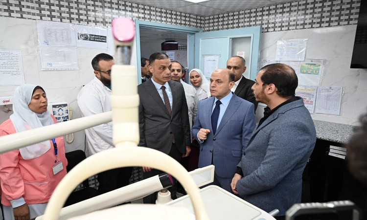 محافظ الغربية يتفقد مركز الرعاية الصحية الأولية بقرية بنا أبو صير