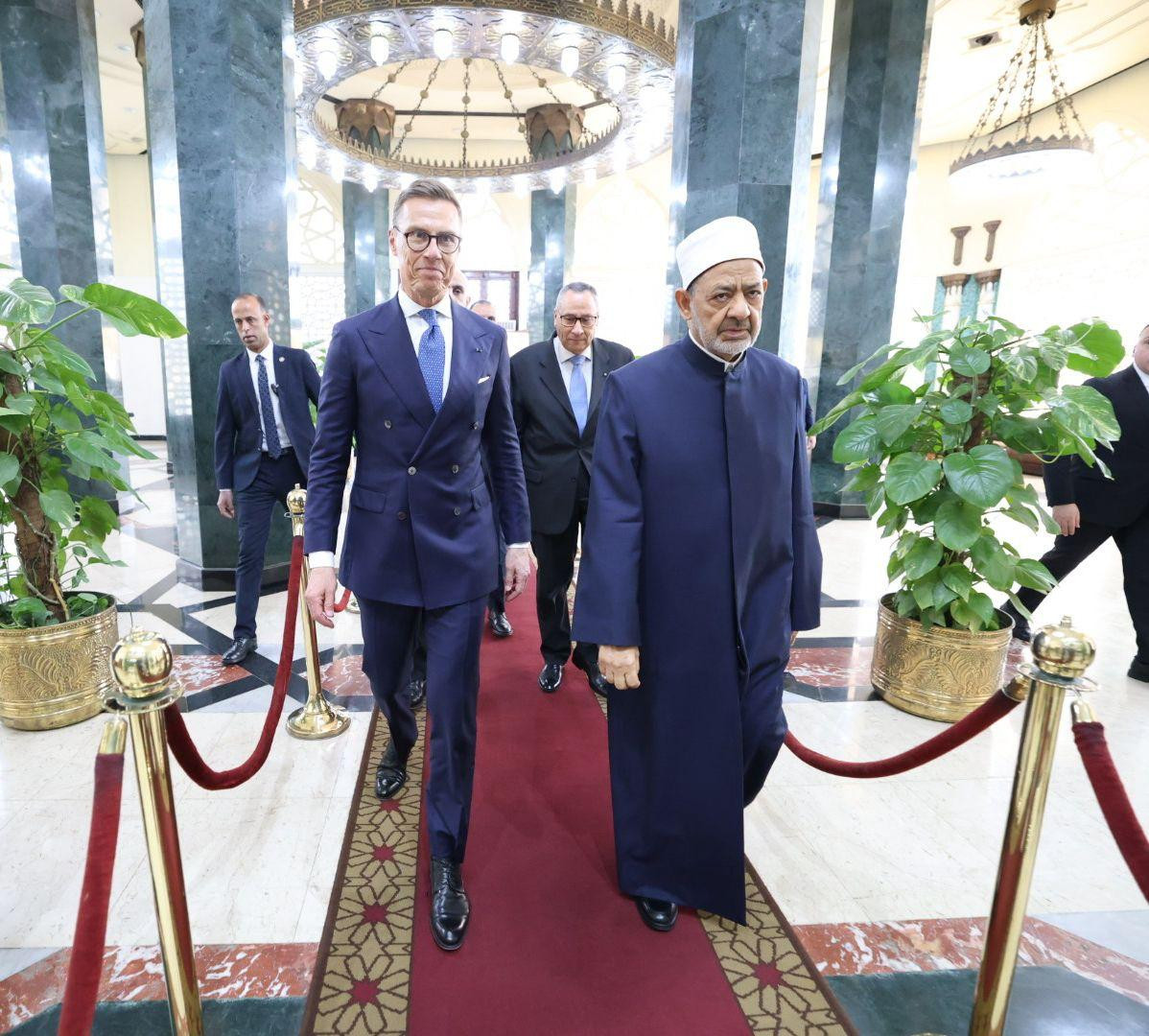 شيخ الأزهر يستقبل رئيس فنلندا