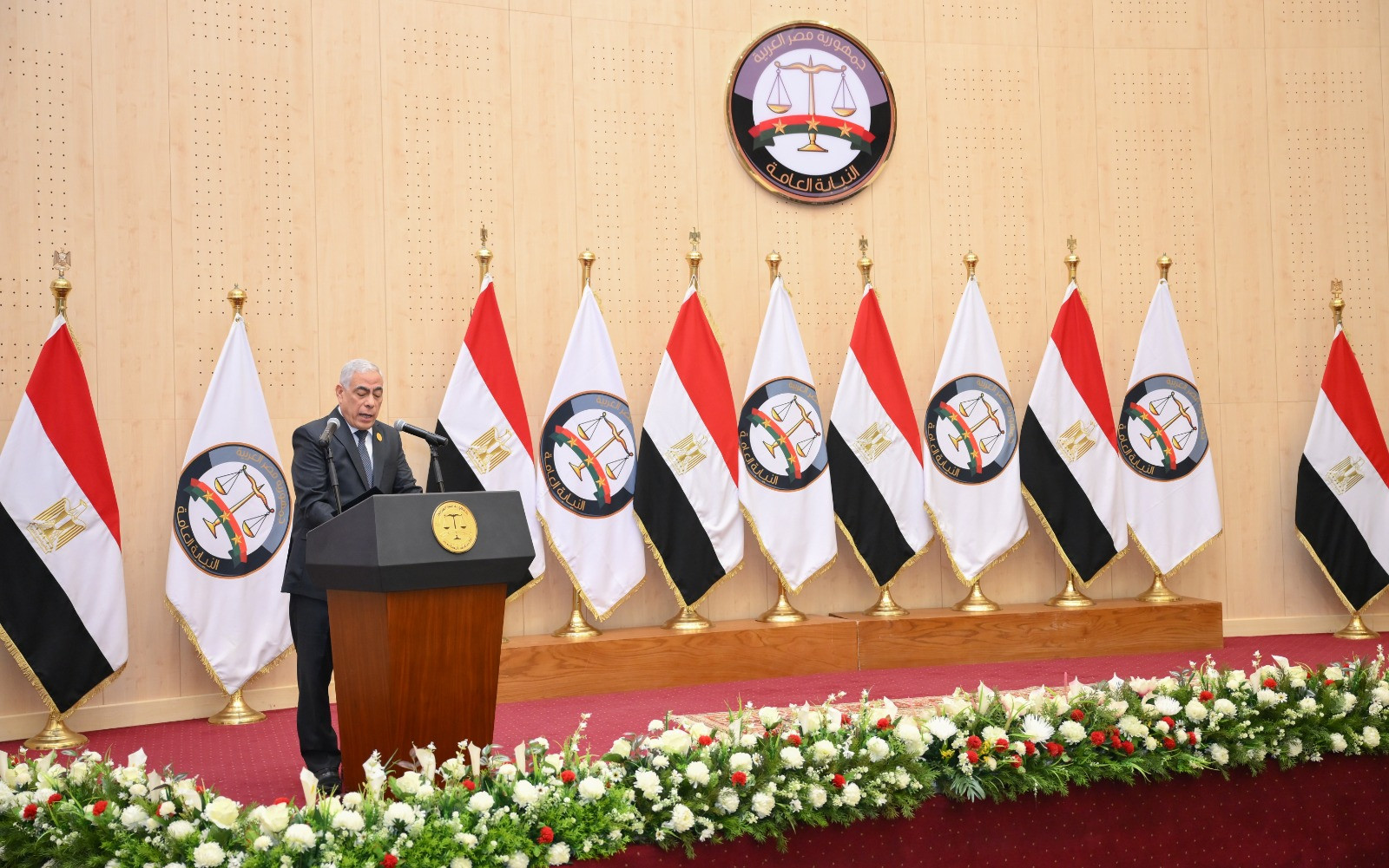 النائب العام يستقبل رئيس جامعة المنصورة