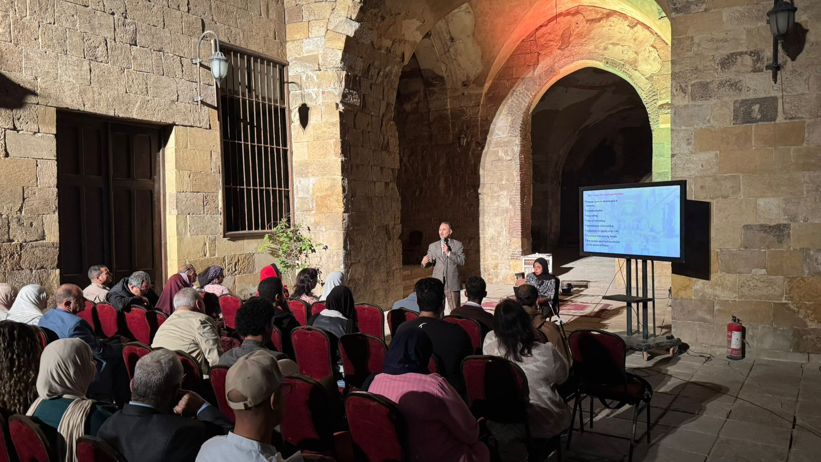 مؤسسة زاهي حواس