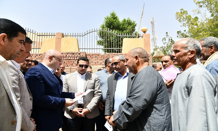 &nbsp;محافظ الفيوم يتفقد المركز التكنولوجي بـ 