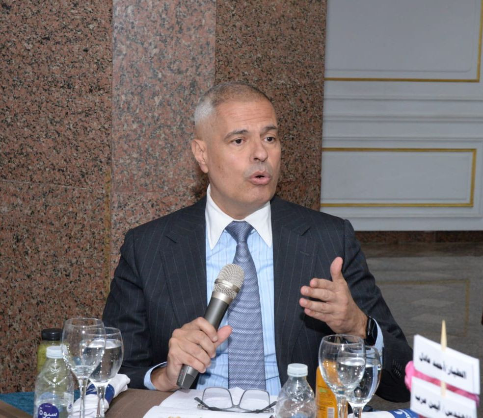 وزير الطيران المدني