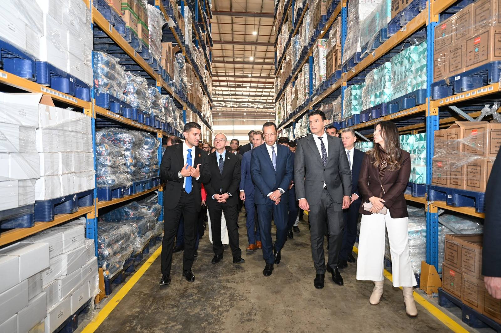 وزير الصناعة