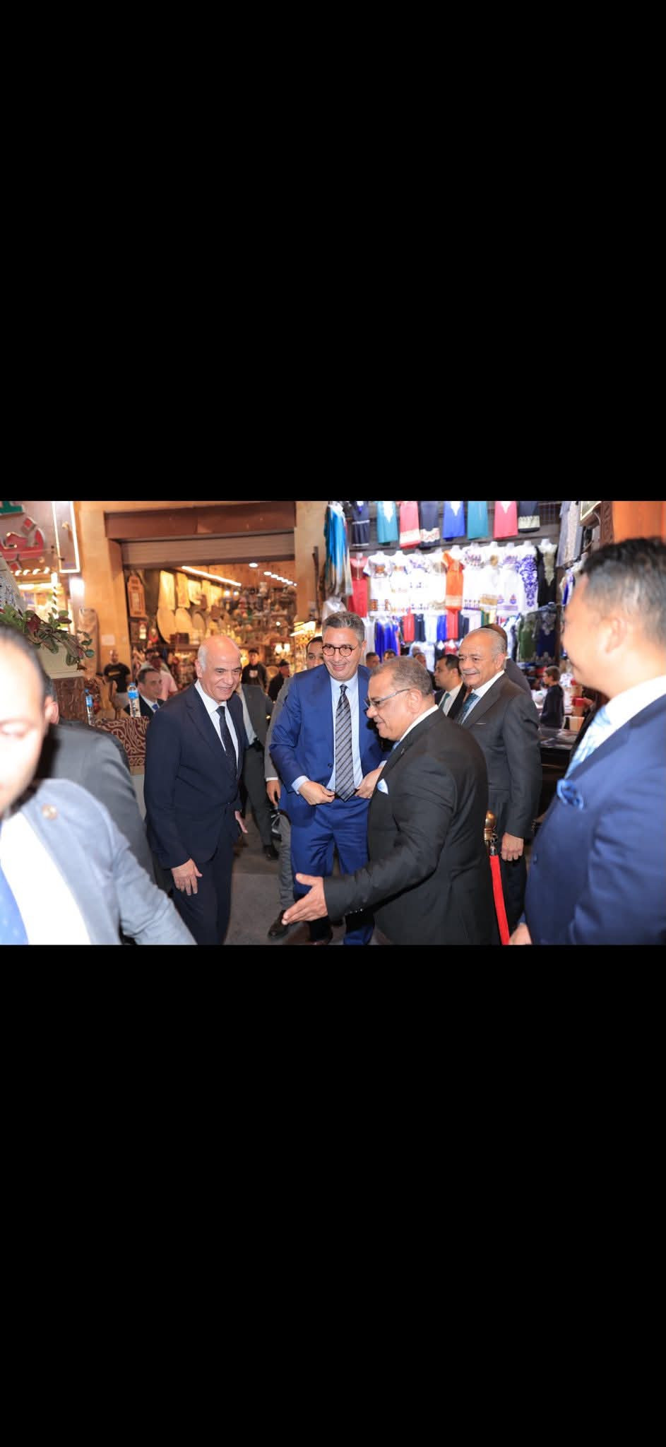 القابضة للسياحة والفنادق