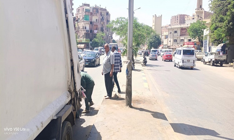 محافظ الجيزة يتفقد حي جنوب ويكلف بحملات مكبرة لرفع الإشغالات وتحسين ال