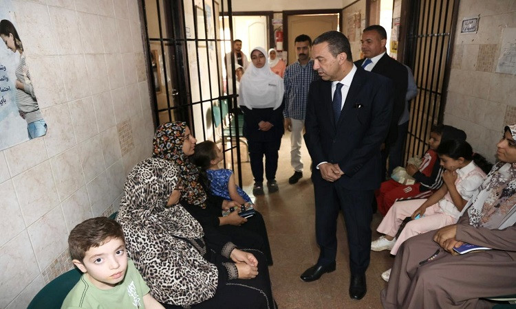 محافظ المنوفية يُحيل 9 من العاملين بوحدة طب الأسرة بالحامول للتحقيق