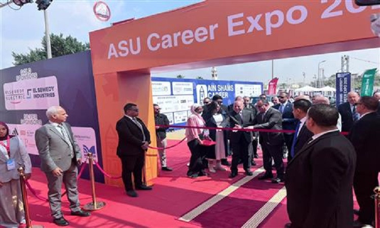 محمود حسين:الملتقى التوظيفي لجامعة عين شمس 2026 يتميزبمواكبة التحول ال