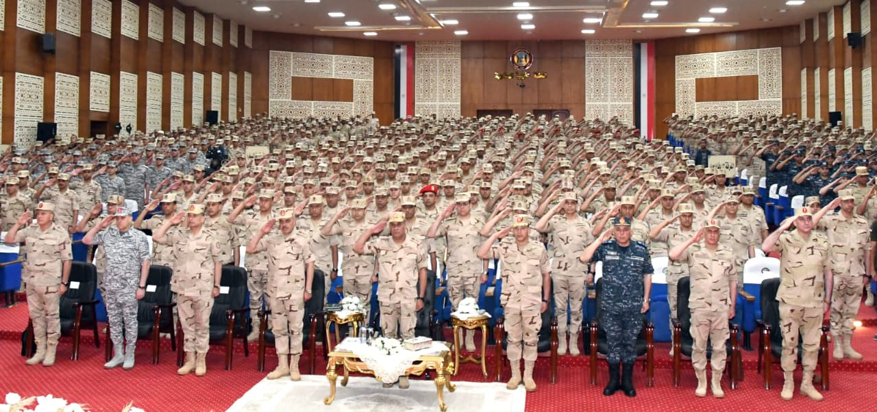 وزير الدفاع