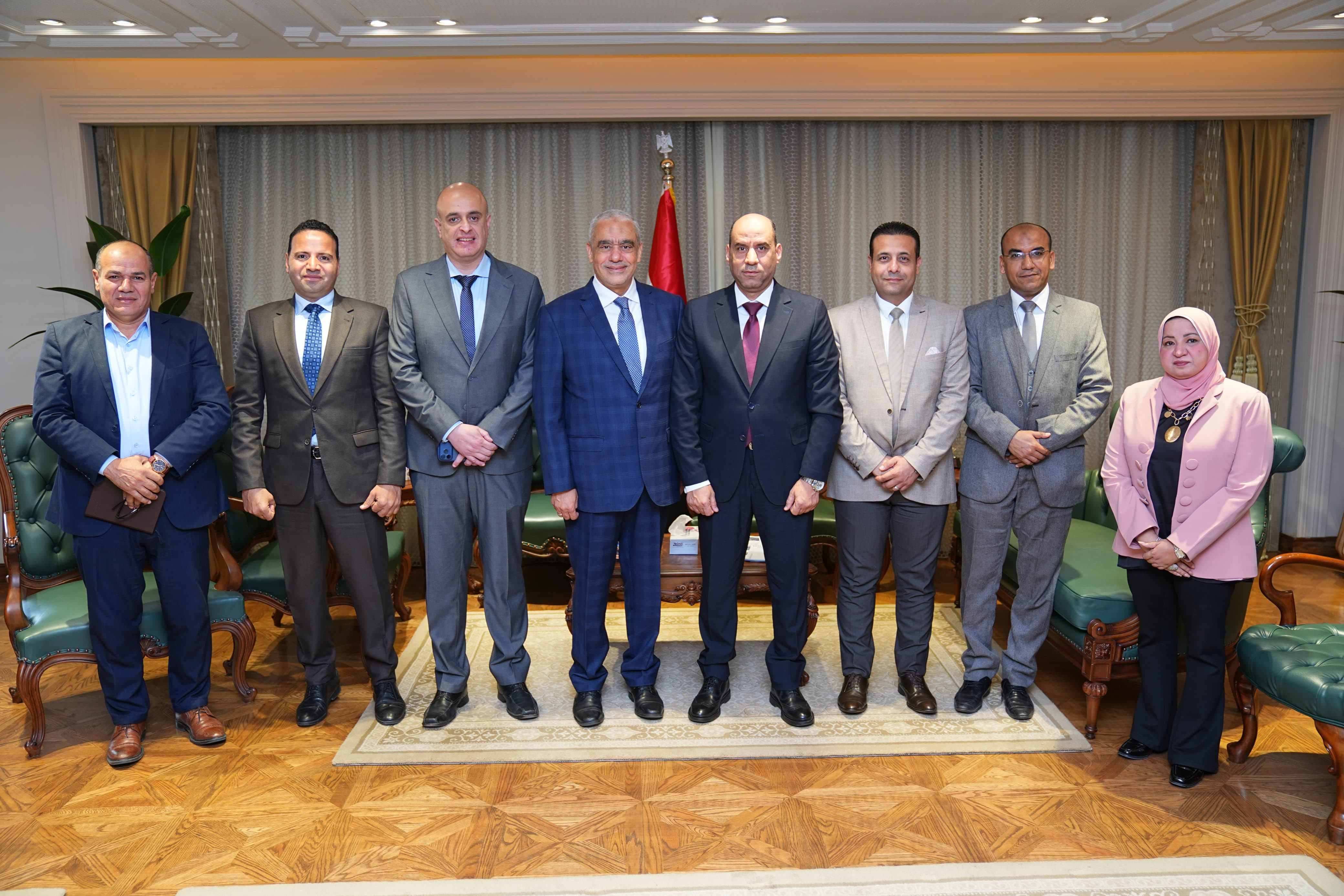 وزير العمل