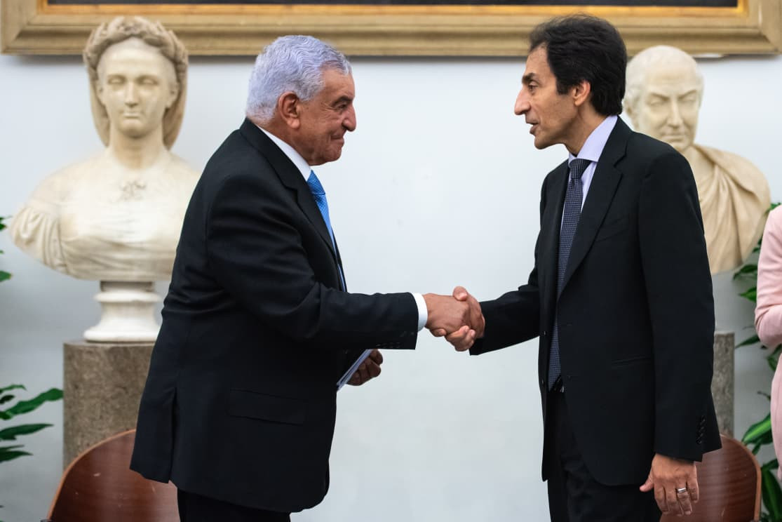 زاهي حواس