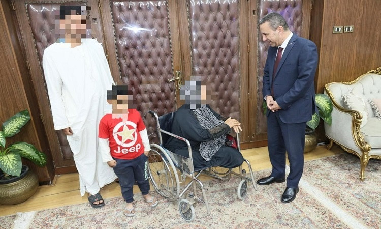 محافظ المنوفية يوجه بصرف مساعدات مالية عاجلة لعدد من الحالات الإنسانية