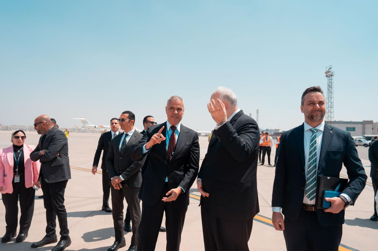 الطيار أحمد عادل