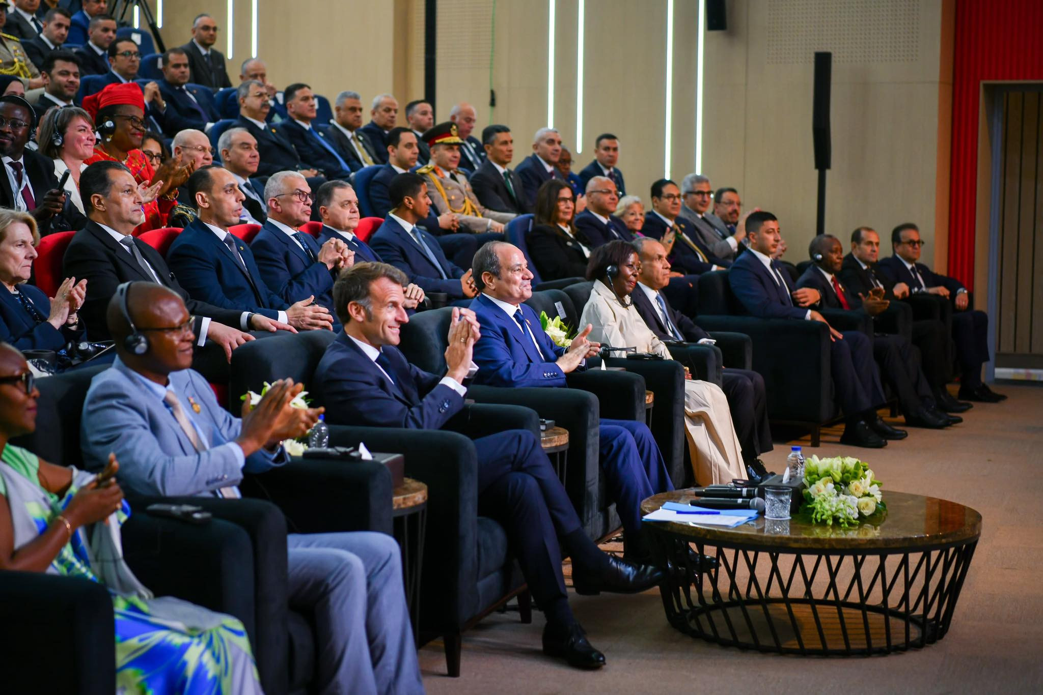 الرئيس