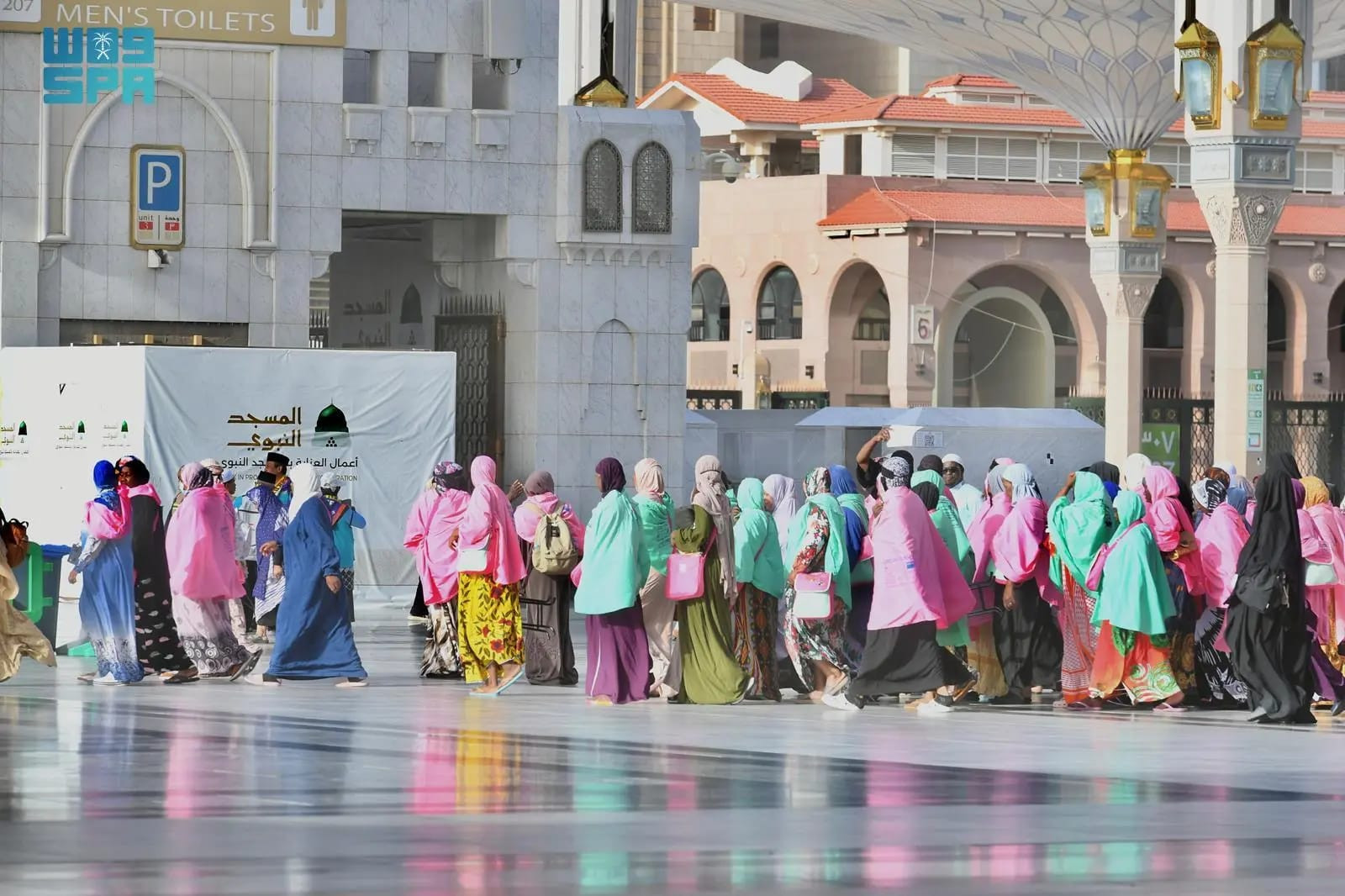 وافد الحجاج إلى المسجد النبوي