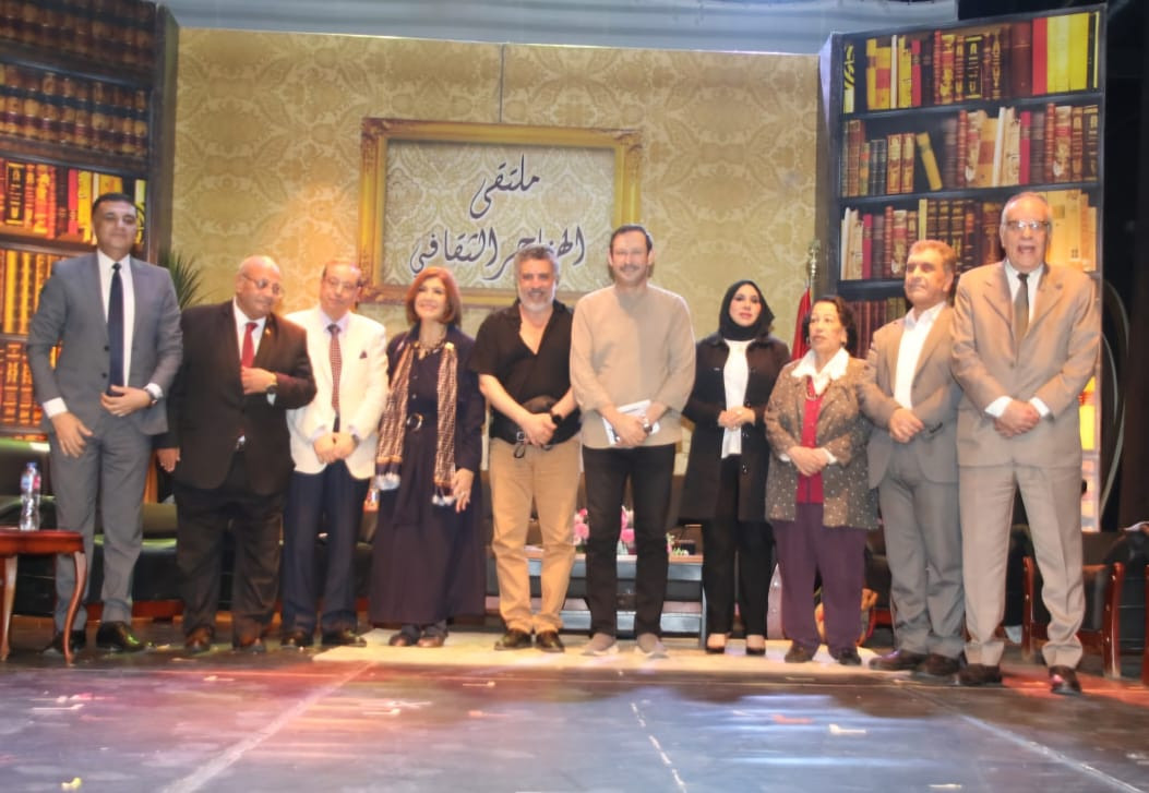ملتقى الهناجر