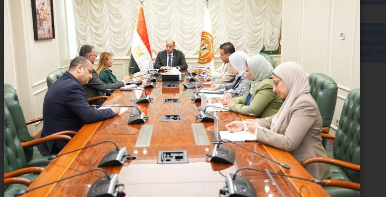 وزير العمل