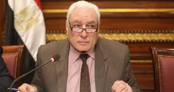 متى يجب الحج.. أسامة العبد يشرح شروط الفريضة وأحكامها