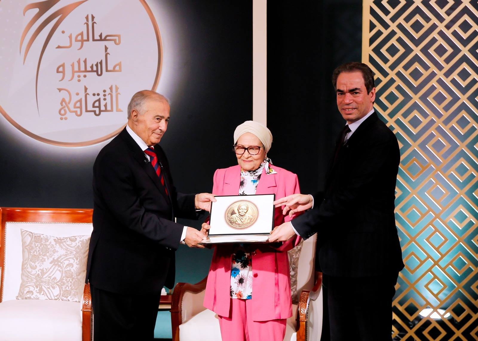 الوطنية للاعلام